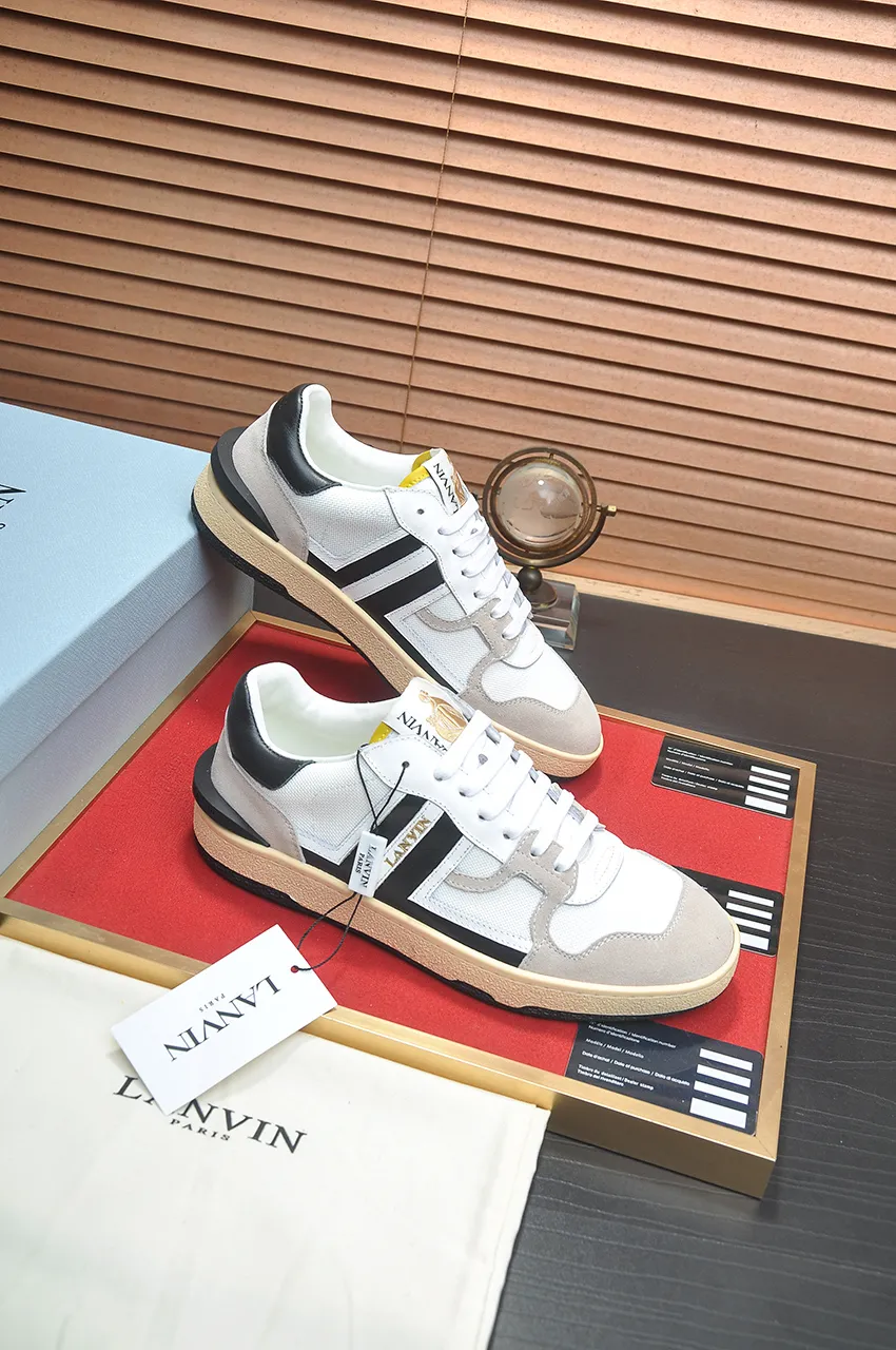 Men's men's shoes💰540💶[LANVIN] The latest lace-up fashionable casual couple sneakers, high-quality CLAY couple series‼ ️ The latest trendy products of the season 🌈Many bloggers have planted grass and purchased the original open-mold customization. The upper and outsole are sewn with mark threads without edge sealing. A variety of material splicing combination design. Very versatile for fashionable and casual wear. Comfortable on the feet. Self-recommended. Upper cowhide + cow suede + breathable mesh lining. Foot-padding cowhide. Exclusive original open-mold clear logo rubber outsole ⚠️Couple standard size 36-40 for women and 38-44 for men.